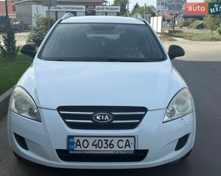 Белый Киа Сид, объемом двигателя 1.6 л и пробегом 305 тыс. км за 4900 $, фото 1 на Automoto.ua