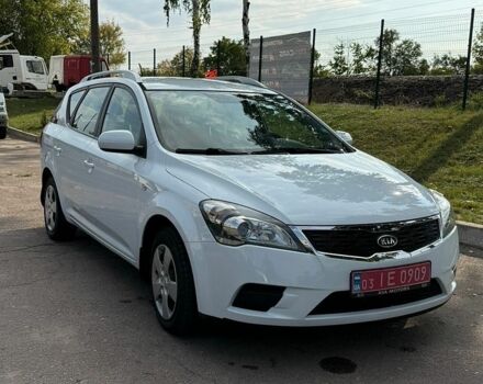 Білий Кіа Сід, об'ємом двигуна 1.4 л та пробігом 147 тис. км за 5700 $, фото 1 на Automoto.ua