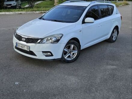 Белый Киа Сид, объемом двигателя 1.6 л и пробегом 252 тыс. км за 6199 $, фото 1 на Automoto.ua