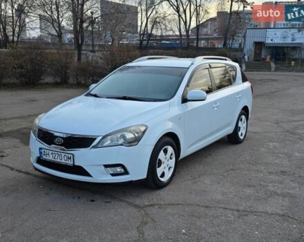 Белый Киа Сид, объемом двигателя 1.6 л и пробегом 216 тыс. км за 6800 $, фото 1 на Automoto.ua