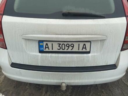 Белый Киа Сид, объемом двигателя 1.58 л и пробегом 344 тыс. км за 7300 $, фото 1 на Automoto.ua