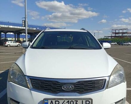 Белый Киа Сид, объемом двигателя 1.58 л и пробегом 149 тыс. км за 6800 $, фото 1 на Automoto.ua