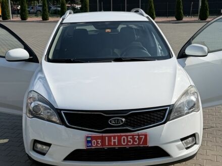 Белый Киа Сид, объемом двигателя 1.6 л и пробегом 216 тыс. км за 6695 $, фото 1 на Automoto.ua