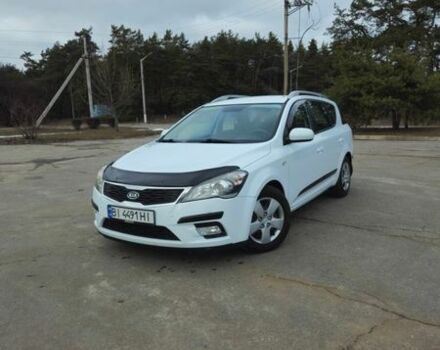 Белый Киа Сид, объемом двигателя 1.6 л и пробегом 168 тыс. км за 5999 $, фото 1 на Automoto.ua