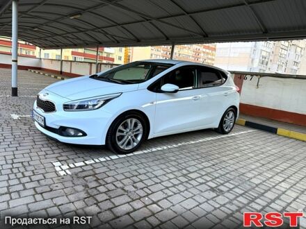 Білий Кіа Сід, об'ємом двигуна 1.4 л та пробігом 280 тис. км за 6900 $, фото 1 на Automoto.ua