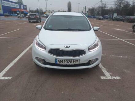 Білий Кіа Сід, об'ємом двигуна 1.6 л та пробігом 238 тис. км за 8999 $, фото 1 на Automoto.ua