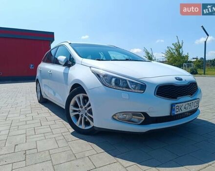 Белый Киа Сид, объемом двигателя 1.59 л и пробегом 247 тыс. км за 8800 $, фото 1 на Automoto.ua