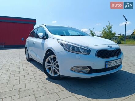Белый Киа Сид, объемом двигателя 1.59 л и пробегом 250 тыс. км за 8000 $, фото 1 на Automoto.ua