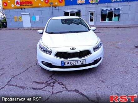 Білий Кіа Сід, об'ємом двигуна 1.4 л та пробігом 147 тис. км за 8900 $, фото 1 на Automoto.ua