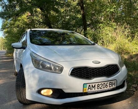 Белый Киа Сид, объемом двигателя 1.4 л и пробегом 241 тыс. км за 6200 $, фото 1 на Automoto.ua