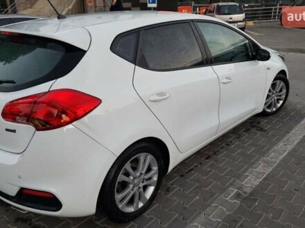 Белый Киа Сид, объемом двигателя 1.4 л и пробегом 283 тыс. км за 6800 $, фото 1 на Automoto.ua