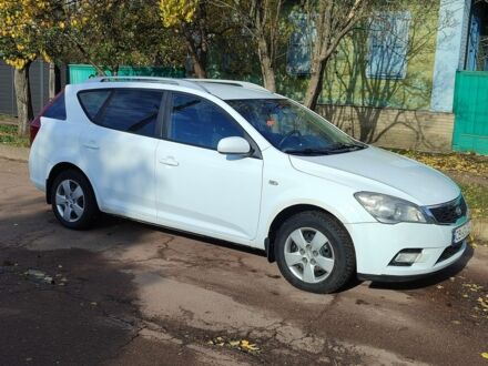 Белый Киа Сид, объемом двигателя 1.6 л и пробегом 241 тыс. км за 6600 $, фото 1 на Automoto.ua