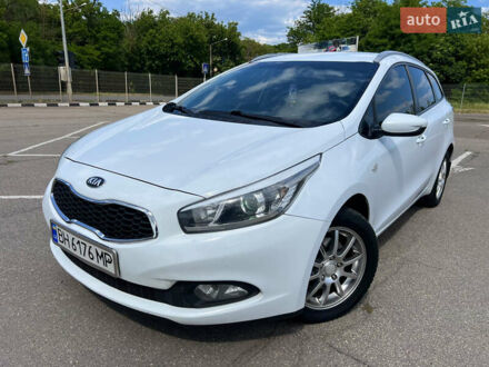 Белый Киа Сид, объемом двигателя 1.6 л и пробегом 280 тыс. км за 8500 $, фото 1 на Automoto.ua