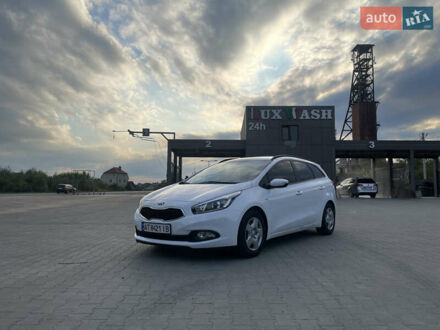 Киа Сид 2013 в Калуше на Automoto.ua Белый Киа Сид, объемом двигателя 1.59 л и пробегом 174 тыс. км за 8707 $, фото 1 на Automoto.ua