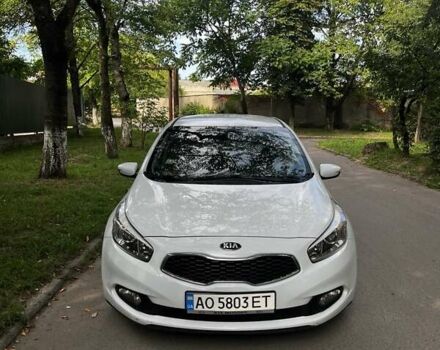 Белый Киа Сид, объемом двигателя 1.59 л и пробегом 165 тыс. км за 8900 $, фото 1 на Automoto.ua