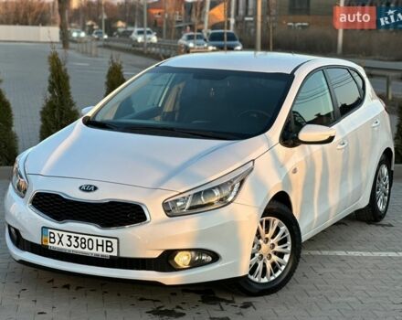 Белый Киа Сид, объемом двигателя 1.59 л и пробегом 49 тыс. км за 12850 $, фото 1 на Automoto.ua