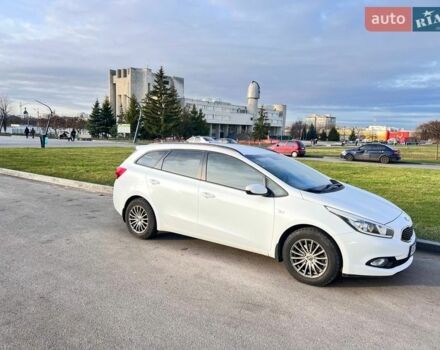 Белый Киа Сид, объемом двигателя 1.6 л и пробегом 152 тыс. км за 9700 $, фото 1 на Automoto.ua