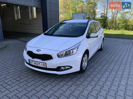 Киа Сид 2013 в Калуше на Automoto.ua Белый Киа Сид, объемом двигателя 1.59 л и пробегом 172 тыс. км за 8900 $, фото 1 на Automoto.ua