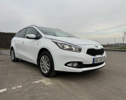 Білий Кіа Сід, об'ємом двигуна 1.6 л та пробігом 226 тис. км за 10500 $, фото 1 на Automoto.ua
