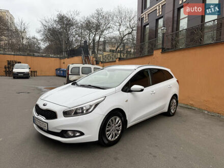 Білий Кіа Сід, об'ємом двигуна 1.6 л та пробігом 140 тис. км за 10400 $, фото 1 на Automoto.ua