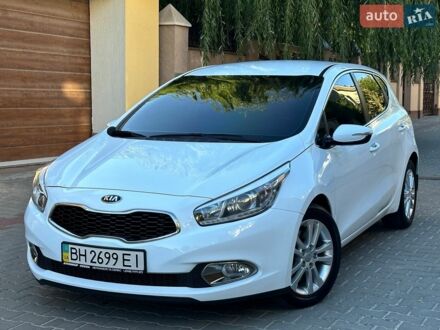 Білий Кіа Сід, об'ємом двигуна 1.6 л та пробігом 98 тис. км за 10700 $, фото 1 на Automoto.ua