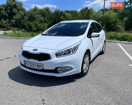 Белый Киа Сид, объемом двигателя 1.6 л и пробегом 216 тыс. км за 9800 $, фото 1 на Automoto.ua