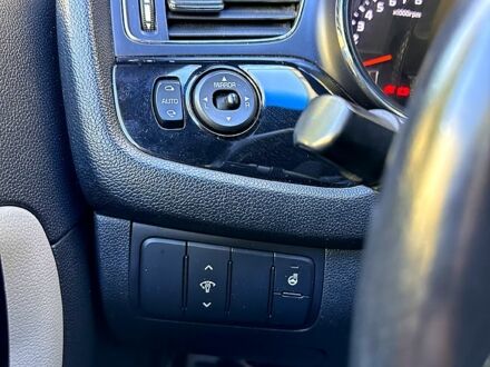 Кіа Сід 2013 у Києві на Automoto.ua Білий Кіа Сід, об'ємом двигуна 1.6 л та пробігом 172 тис. км за 9400 $, фото 1 на Automoto.ua
