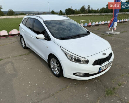 Білий Кіа Сід, об'ємом двигуна 1.58 л та пробігом 160 тис. км за 8500 $, фото 1 на Automoto.ua