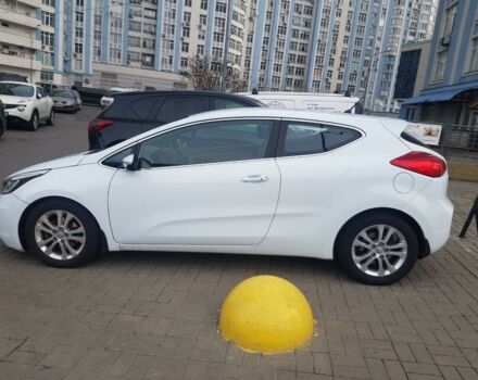 Белый Киа Сид, объемом двигателя 1.6 л и пробегом 95 тыс. км за 12000 $, фото 1 на Automoto.ua