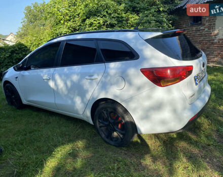 Белый Киа Сид, объемом двигателя 1.6 л и пробегом 286 тыс. км за 7800 $, фото 1 на Automoto.ua