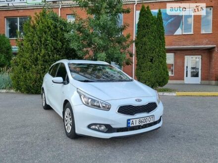 Киа Сид 2013 в Кропивницком (Кировограде) на Automoto.ua Белый Киа Сид, объемом двигателя 1.6 л и пробегом 168 тыс. км за 8700 $, фото 1 на Automoto.ua