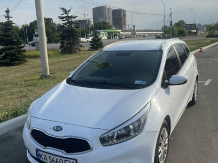 Білий Кіа Сід, об'ємом двигуна 1.6 л та пробігом 261 тис. км за 7500 $, фото 1 на Automoto.ua