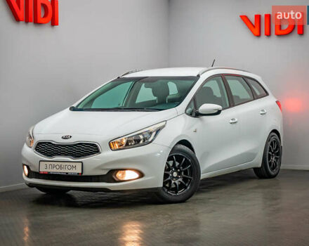 Белый Киа Сид, объемом двигателя 1.59 л и пробегом 204 тыс. км за 9622 $, фото 1 на Automoto.ua
