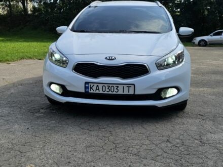 Білий Кіа Сід, об'ємом двигуна 1.6 л та пробігом 141 тис. км за 11000 $, фото 1 на Automoto.ua