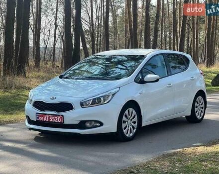 Белый Киа Сид, объемом двигателя 1.4 л и пробегом 267 тыс. км за 7300 $, фото 1 на Automoto.ua