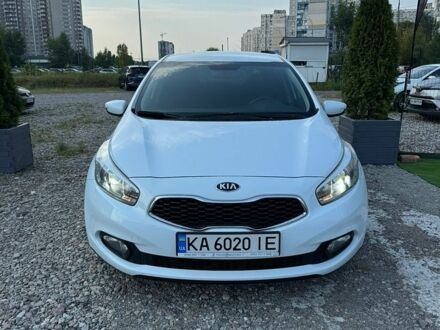 Белый Киа Сид, объемом двигателя 1.58 л и пробегом 129 тыс. км за 8999 $, фото 1 на Automoto.ua