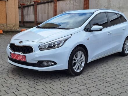 Киа Сид 2015 в Коломые на Automoto.ua Белый Киа Сид, объемом двигателя 2 л и пробегом 240 тыс. км за 7950 $, фото 1 на Automoto.ua