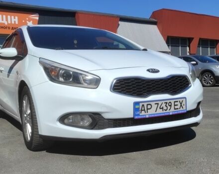 Белый Киа Сид, объемом двигателя 1.4 л и пробегом 229 тыс. км за 8700 $, фото 1 на Automoto.ua