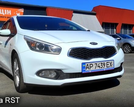 Белый Киа Сид, объемом двигателя 1.4 л и пробегом 229 тыс. км за 8100 $, фото 1 на Automoto.ua