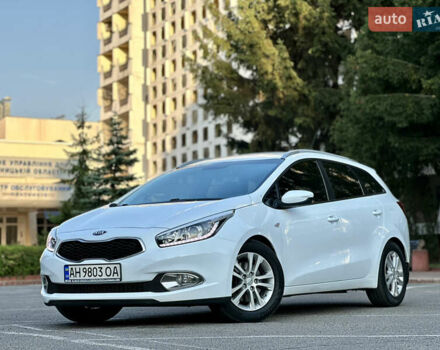Білий Кіа Сід, об'ємом двигуна 1.6 л та пробігом 244 тис. км за 9999 $, фото 1 на Automoto.ua