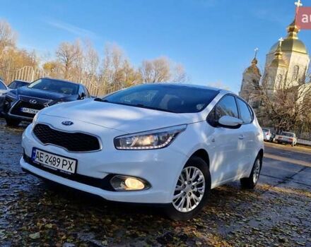Белый Киа Сид, объемом двигателя 1.4 л и пробегом 168 тыс. км за 7500 $, фото 1 на Automoto.ua