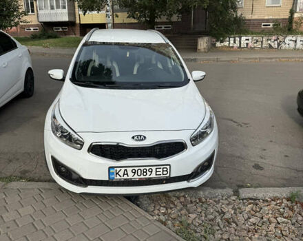 Білий Кіа Сід, об'ємом двигуна 1.58 л та пробігом 138 тис. км за 12000 $, фото 1 на Automoto.ua