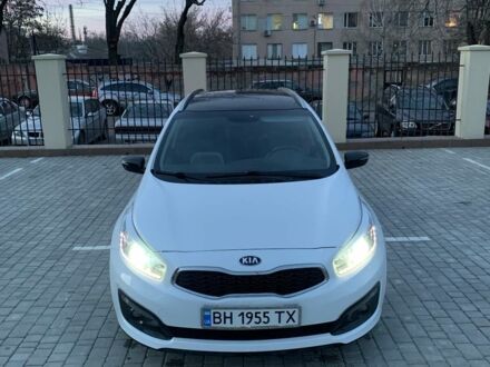 Білий Кіа Сід, об'ємом двигуна 1.6 л та пробігом 44 тис. км за 11800 $, фото 1 на Automoto.ua