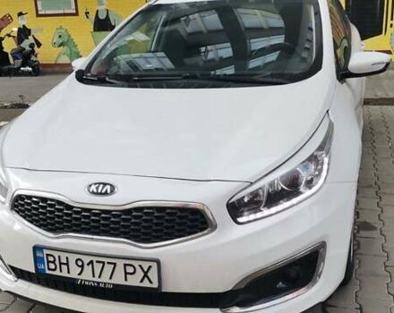 Белый Киа Сид, объемом двигателя 1.59 л и пробегом 78 тыс. км за 13500 $, фото 1 на Automoto.ua