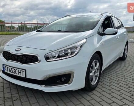 Білий Кіа Сід, об'ємом двигуна 1.4 л та пробігом 197 тис. км за 8900 $, фото 1 на Automoto.ua