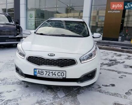 Белый Киа Сид, объемом двигателя 1.59 л и пробегом 145 тыс. км за 11800 $, фото 1 на Automoto.ua