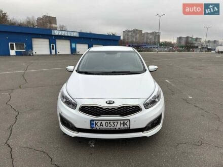 Кіа Сід 2017 у Києві на Automoto.ua Білий Кіа Сід, об'ємом двигуна 1.58 л та пробігом 111 тис. км за 14000 $, фото 1 на Automoto.ua
