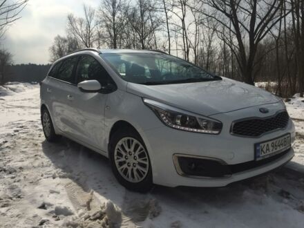Білий Кіа Сід, об'ємом двигуна 1.6 л та пробігом 182 тис. км за 11800 $, фото 1 на Automoto.ua