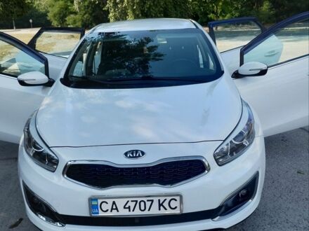 Белый Киа Сид, объемом двигателя 1.6 л и пробегом 112 тыс. км за 13590 $, фото 1 на Automoto.ua