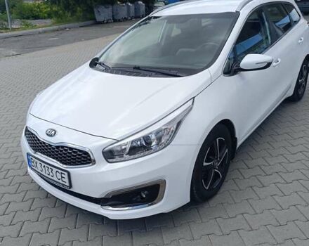 Білий Кіа Сід, об'ємом двигуна 1.59 л та пробігом 82 тис. км за 14800 $, фото 1 на Automoto.ua